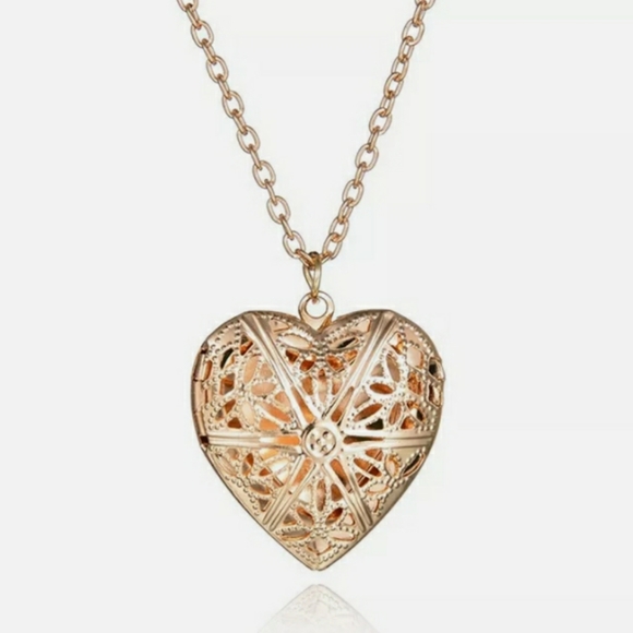 Goldtone Heart Locket - Picture 8 of 9